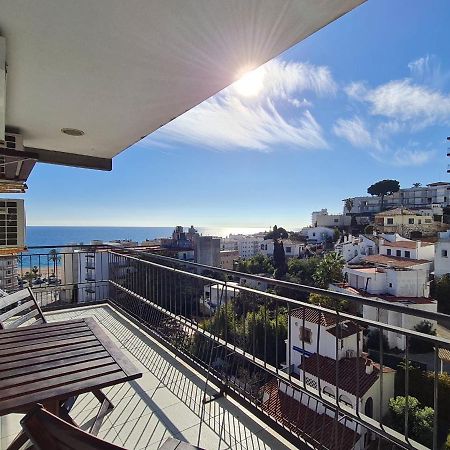 Apartament Pau Casals, 2 Min Walk From The Sea & Sea View يوريت دي مار المظهر الخارجي الصورة